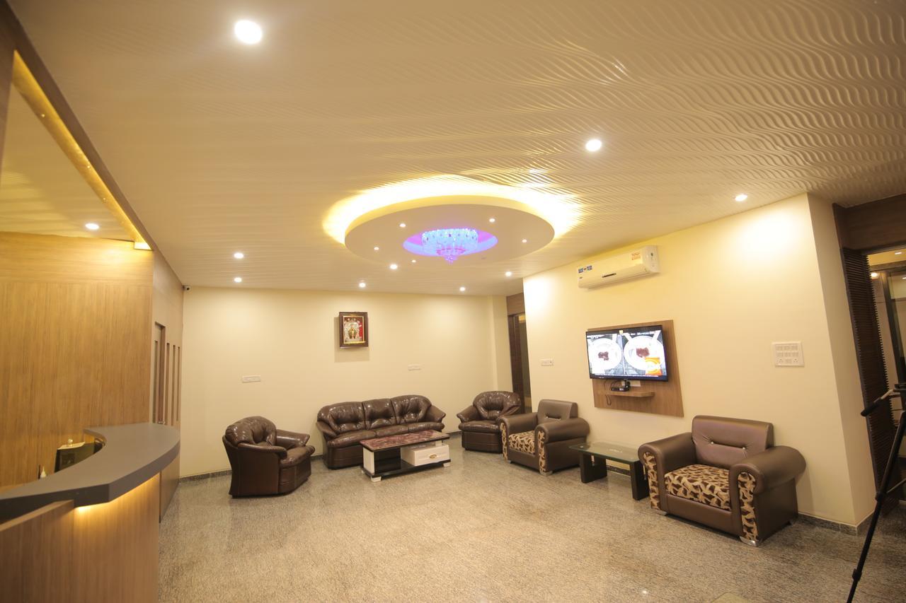 Saubhagya Inn International Lucknow Eksteriør bilde