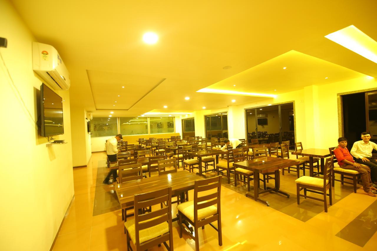 Saubhagya Inn International Lucknow Eksteriør bilde