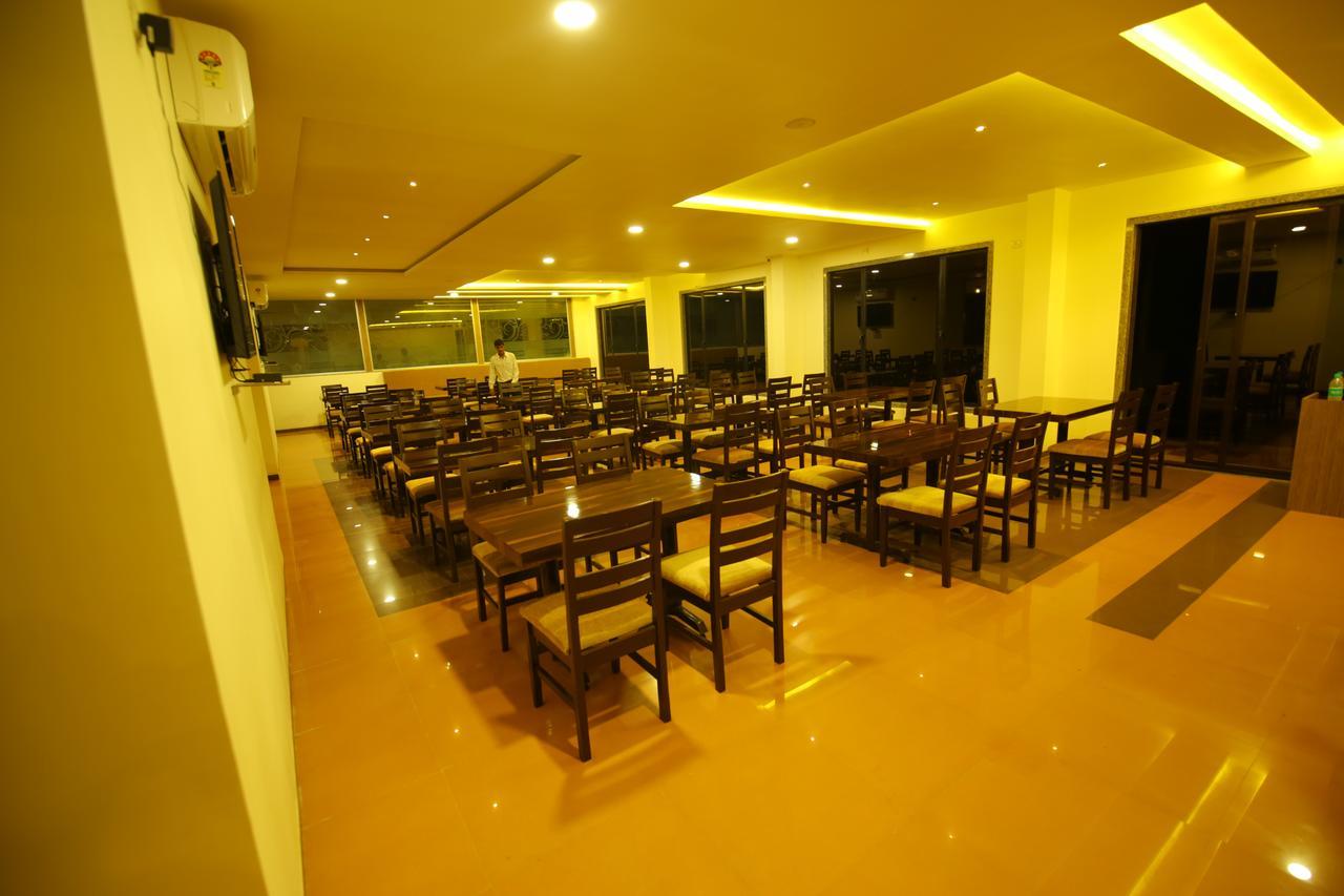 Saubhagya Inn International Lucknow Eksteriør bilde